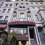 Flash Hotel